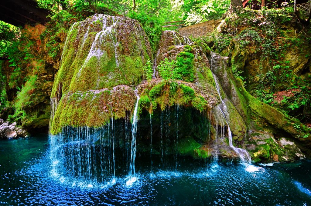 10-Bigar Waterfall