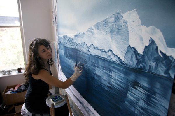 zaria-iceberg-photo